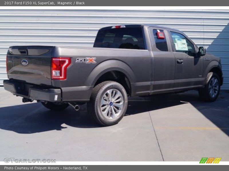 Magnetic / Black 2017 Ford F150 XL SuperCab