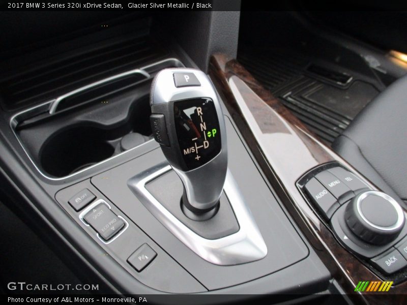 Glacier Silver Metallic / Black 2017 BMW 3 Series 320i xDrive Sedan