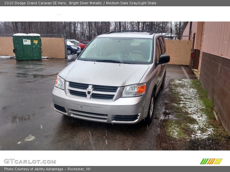 Bright Silver Metallic / Medium Slate Gray/Light Shale 2010 Dodge Grand Caravan SE Hero
