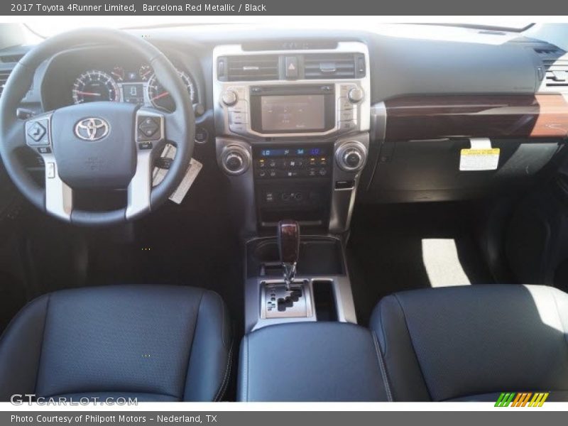 Barcelona Red Metallic / Black 2017 Toyota 4Runner Limited