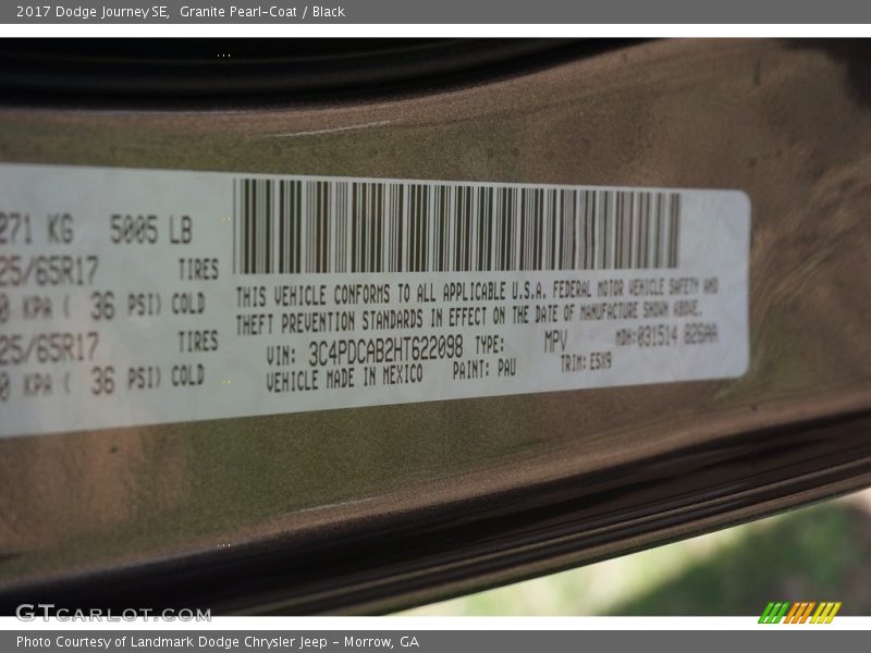 Granite Pearl-Coat / Black 2017 Dodge Journey SE