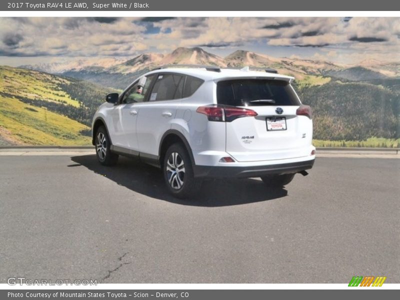 Super White / Black 2017 Toyota RAV4 LE AWD