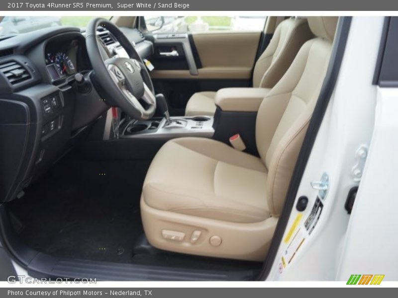 Super White / Sand Beige 2017 Toyota 4Runner SR5 Premium