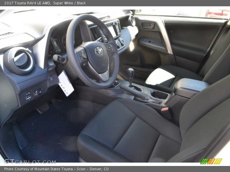 Super White / Black 2017 Toyota RAV4 LE AWD