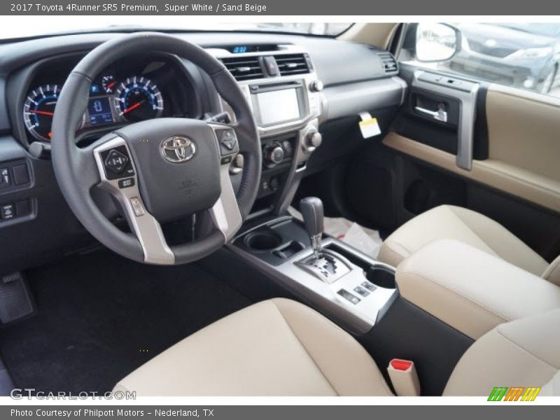 Super White / Sand Beige 2017 Toyota 4Runner SR5 Premium