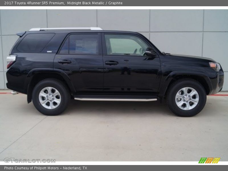 Midnight Black Metallic / Graphite 2017 Toyota 4Runner SR5 Premium