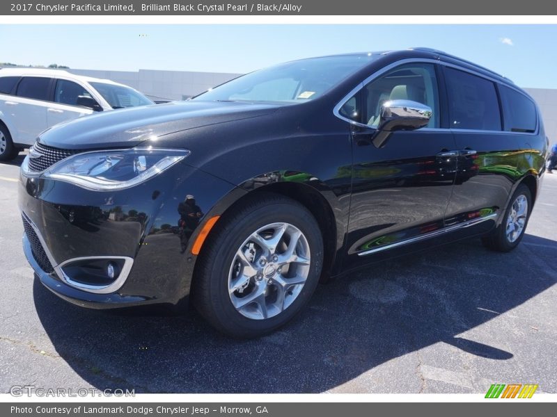 Brilliant Black Crystal Pearl / Black/Alloy 2017 Chrysler Pacifica Limited