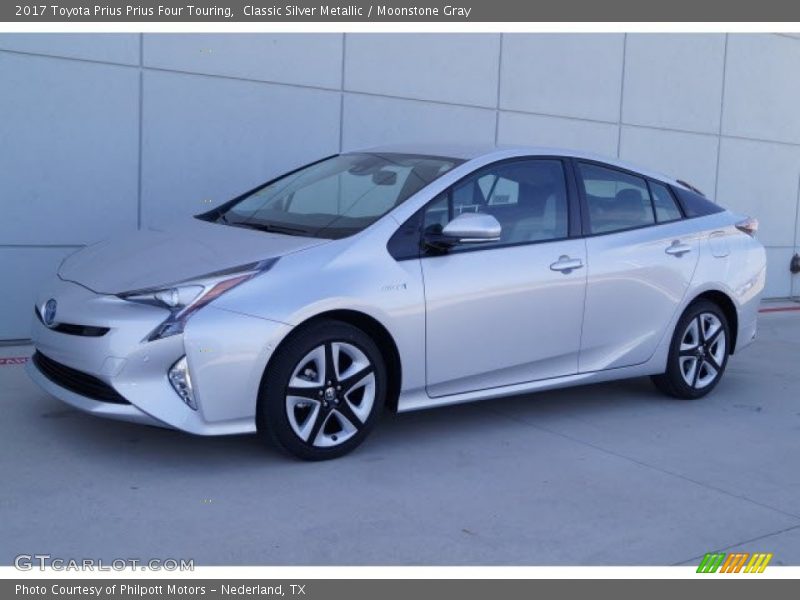 Front 3/4 View of 2017 Prius Prius Four Touring