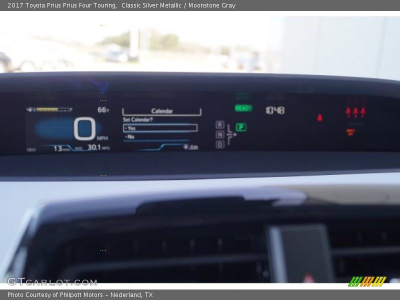 Classic Silver Metallic / Moonstone Gray 2017 Toyota Prius Prius Four Touring