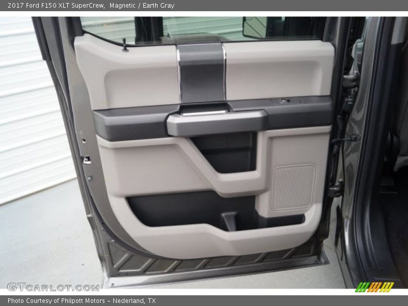 Magnetic / Earth Gray 2017 Ford F150 XLT SuperCrew