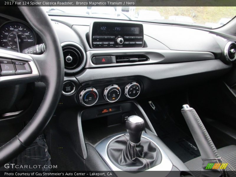  2017 124 Spider Classica Roadster 6 Speed Automatic Shifter