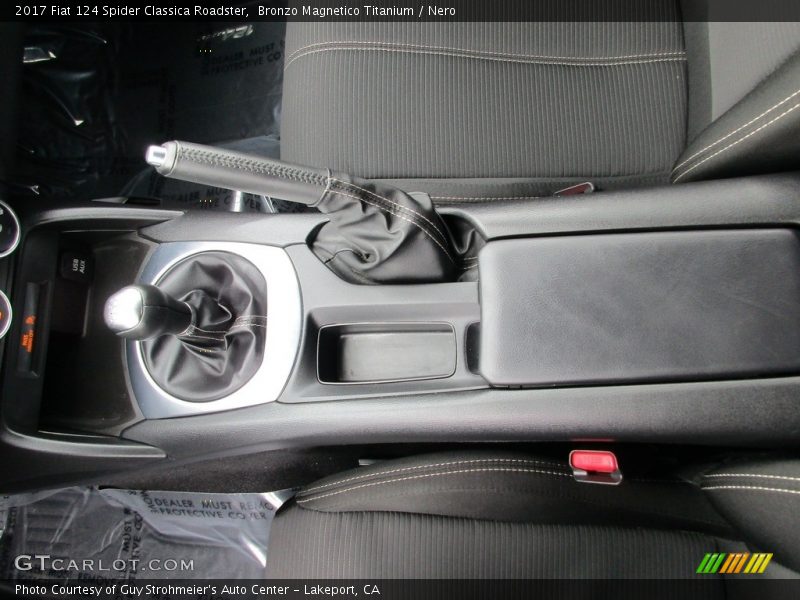 Bronzo Magnetico Titanium / Nero 2017 Fiat 124 Spider Classica Roadster
