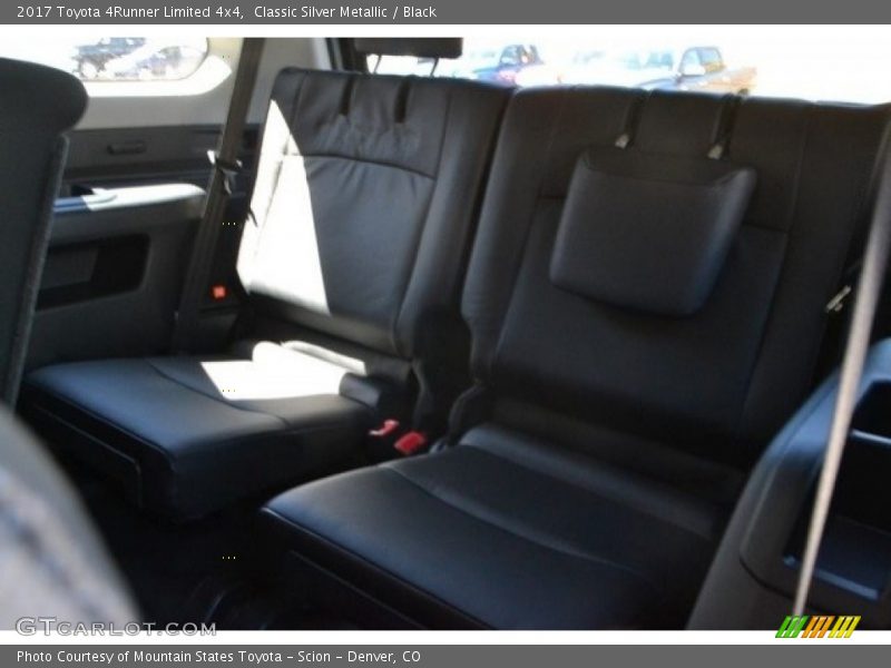 Classic Silver Metallic / Black 2017 Toyota 4Runner Limited 4x4