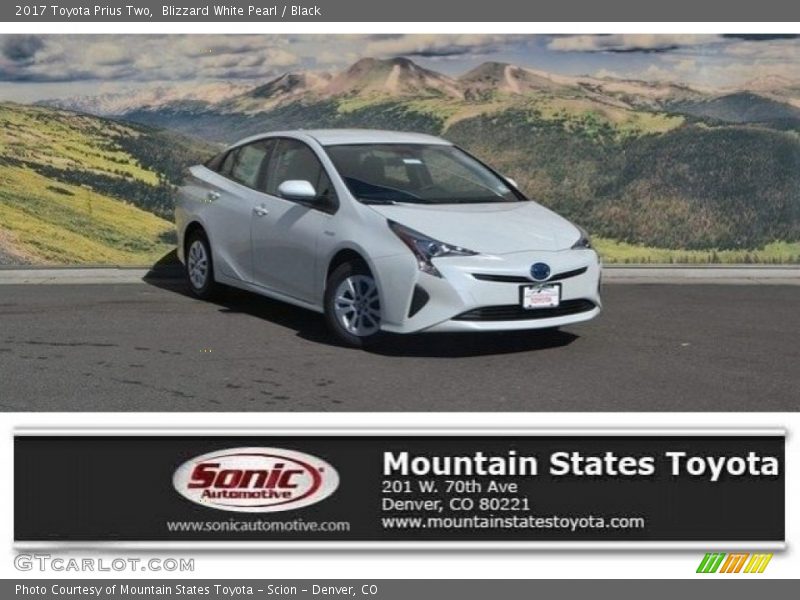 Blizzard White Pearl / Black 2017 Toyota Prius Two