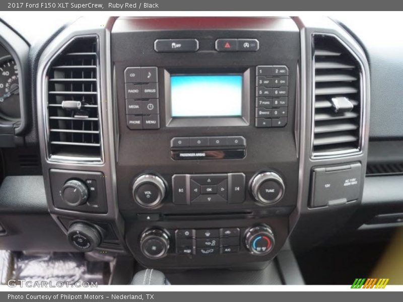 Controls of 2017 F150 XLT SuperCrew