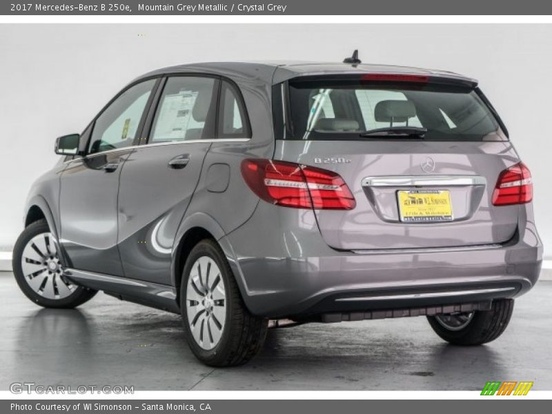 Mountain Grey Metallic / Crystal Grey 2017 Mercedes-Benz B 250e