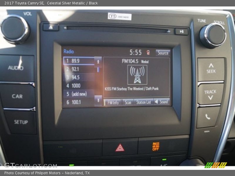 Celestial Silver Metallic / Black 2017 Toyota Camry SE