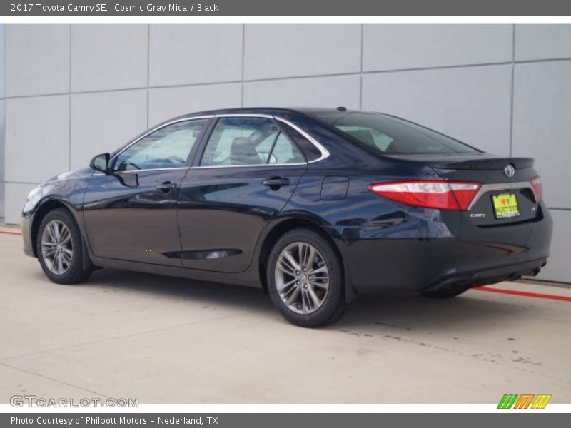 Cosmic Gray Mica / Black 2017 Toyota Camry SE