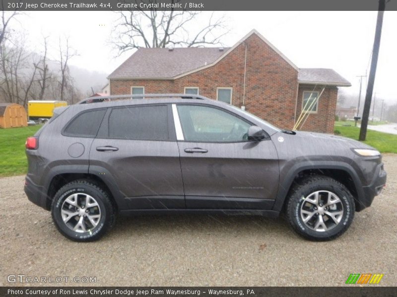 Granite Crystal Metallic / Black 2017 Jeep Cherokee Trailhawk 4x4