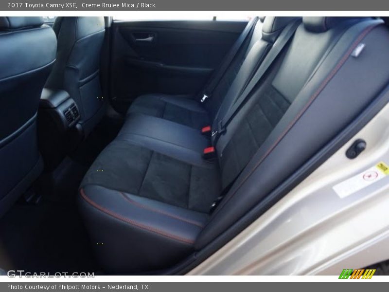 Creme Brulee Mica / Black 2017 Toyota Camry XSE