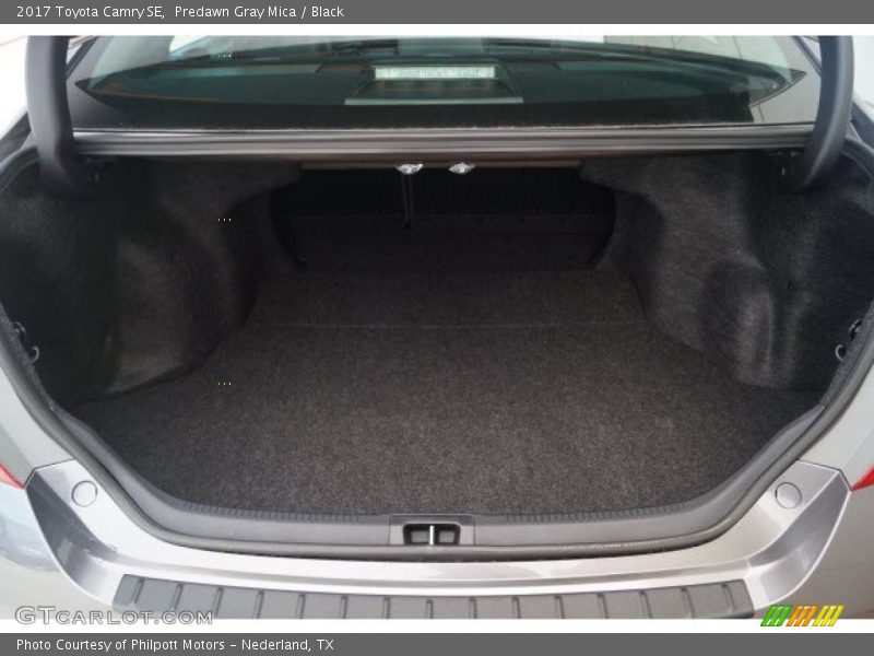Predawn Gray Mica / Black 2017 Toyota Camry SE