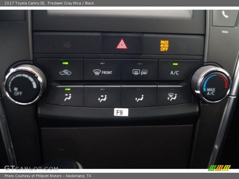 Predawn Gray Mica / Black 2017 Toyota Camry SE