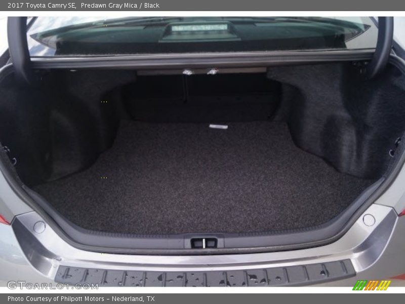 Predawn Gray Mica / Black 2017 Toyota Camry SE