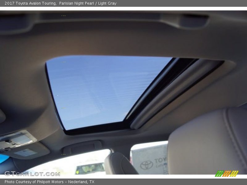 Parisian Night Pearl / Light Gray 2017 Toyota Avalon Touring