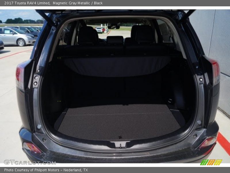 Magnetic Gray Metallic / Black 2017 Toyota RAV4 Limited