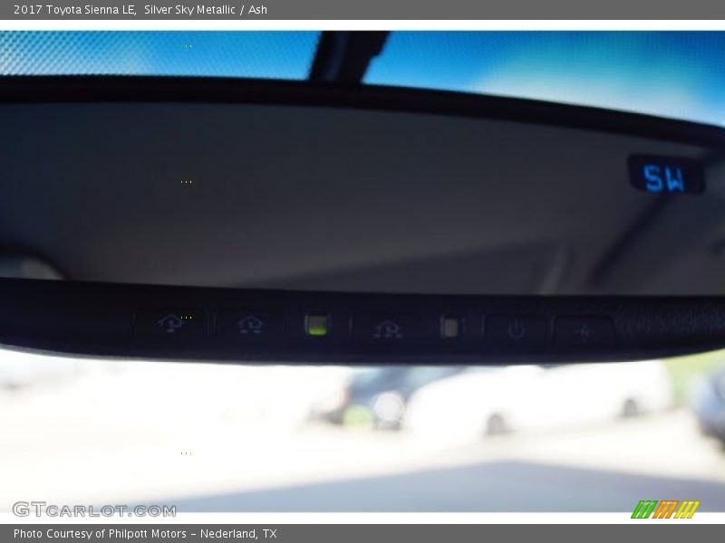 Silver Sky Metallic / Ash 2017 Toyota Sienna LE