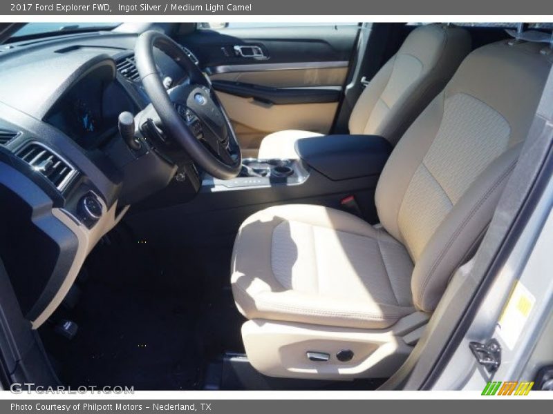 Ingot Silver / Medium Light Camel 2017 Ford Explorer FWD