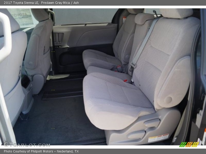 Predawn Gray Mica / Ash 2017 Toyota Sienna LE