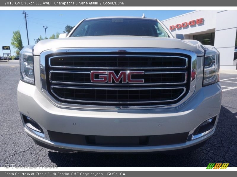 Champagne Silver Metallic / Cocoa/Dune 2015 GMC Yukon SLE 4WD