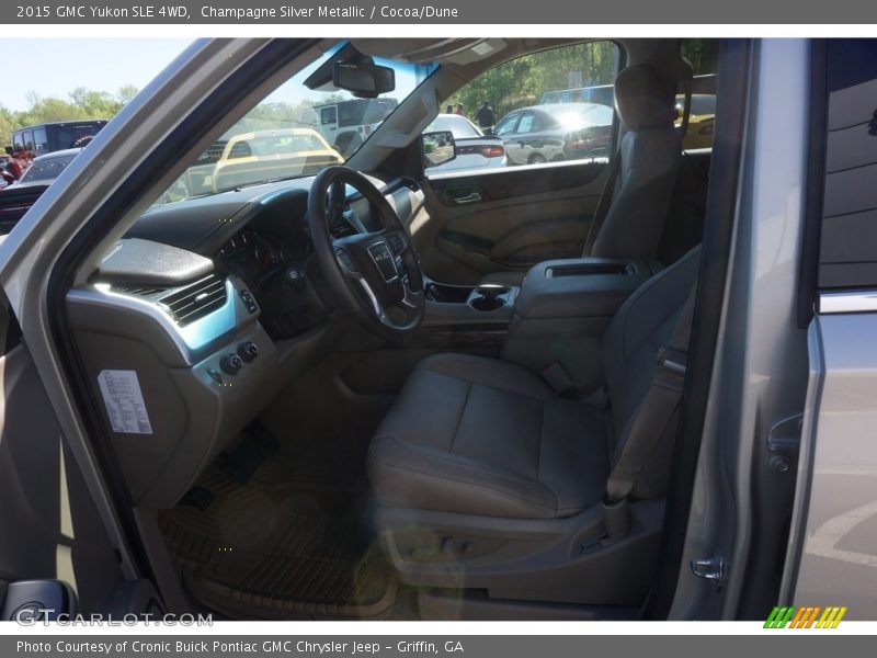 Champagne Silver Metallic / Cocoa/Dune 2015 GMC Yukon SLE 4WD