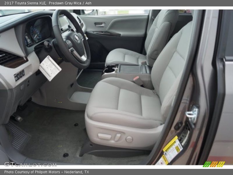 Front Seat of 2017 Sienna XLE