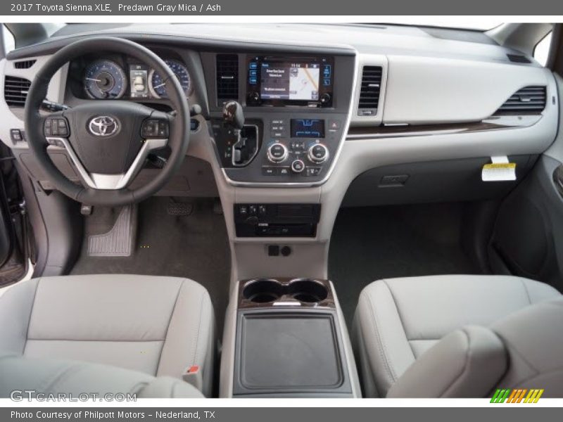 Dashboard of 2017 Sienna XLE