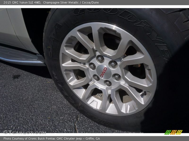 Champagne Silver Metallic / Cocoa/Dune 2015 GMC Yukon SLE 4WD