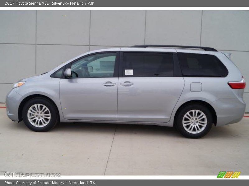 Silver Sky Metallic / Ash 2017 Toyota Sienna XLE