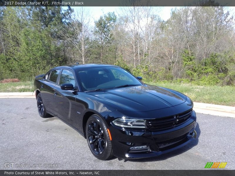 Pitch-Black / Black 2017 Dodge Charger R/T