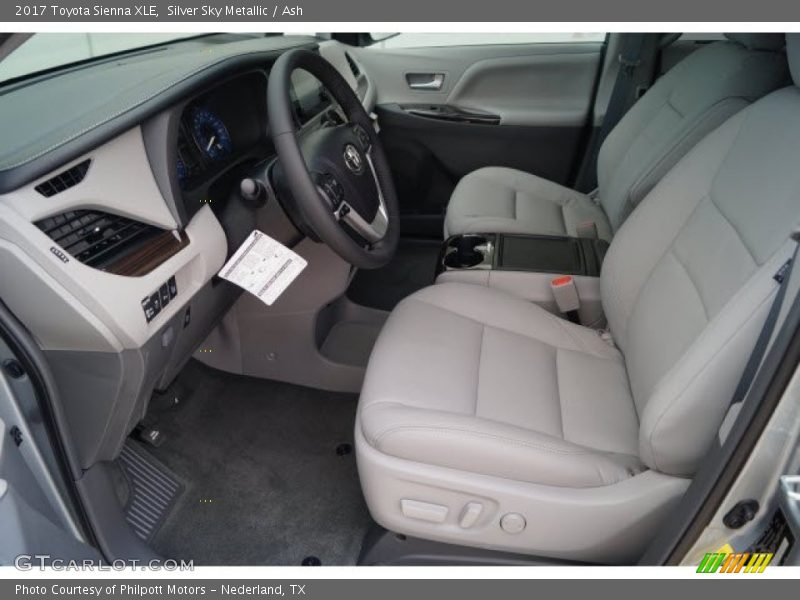 Silver Sky Metallic / Ash 2017 Toyota Sienna XLE