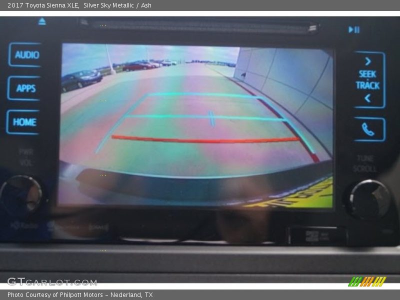 Silver Sky Metallic / Ash 2017 Toyota Sienna XLE