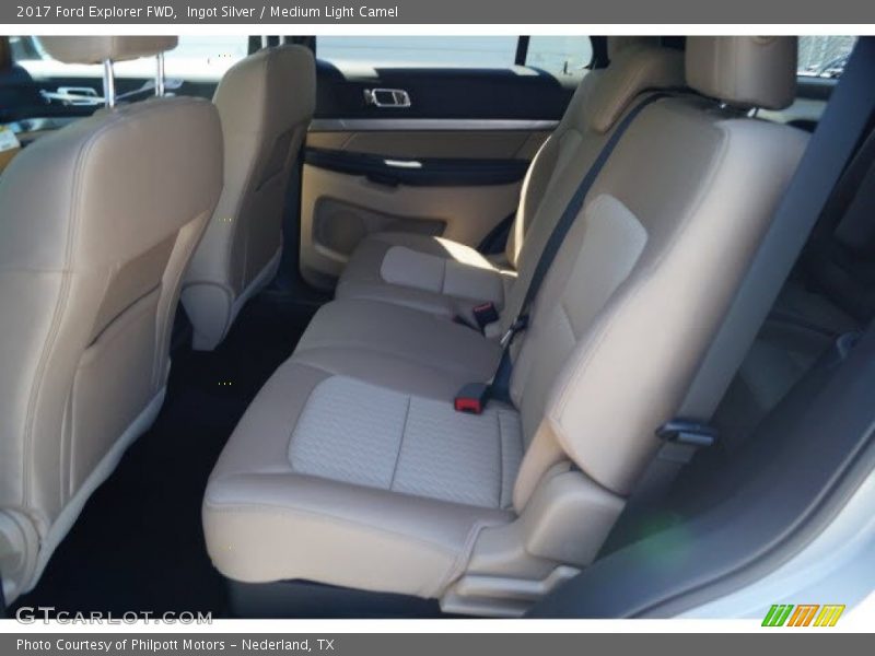 Ingot Silver / Medium Light Camel 2017 Ford Explorer FWD