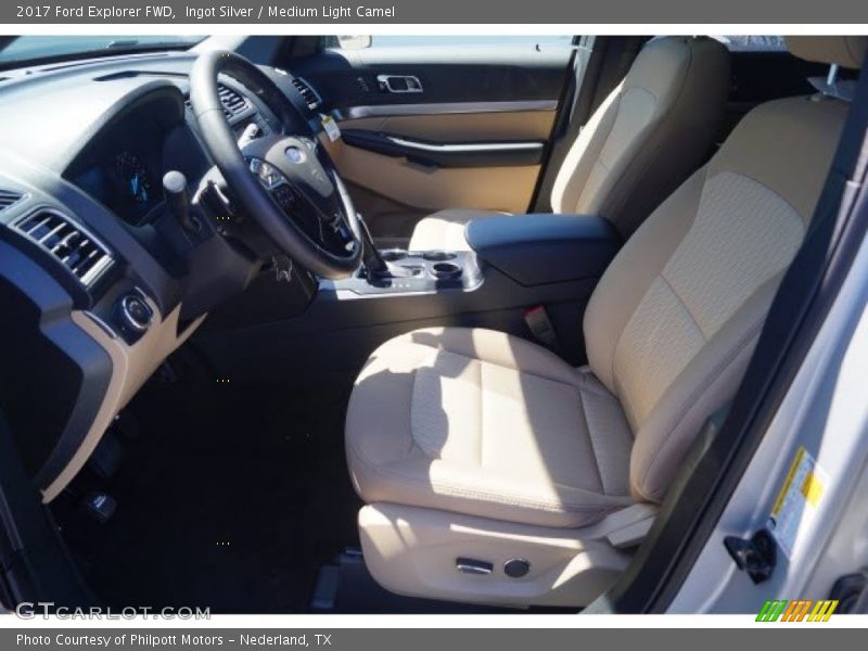 Ingot Silver / Medium Light Camel 2017 Ford Explorer FWD