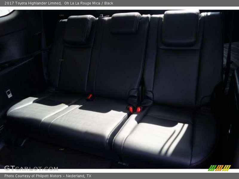 Oh La La Rouge Mica / Black 2017 Toyota Highlander Limited