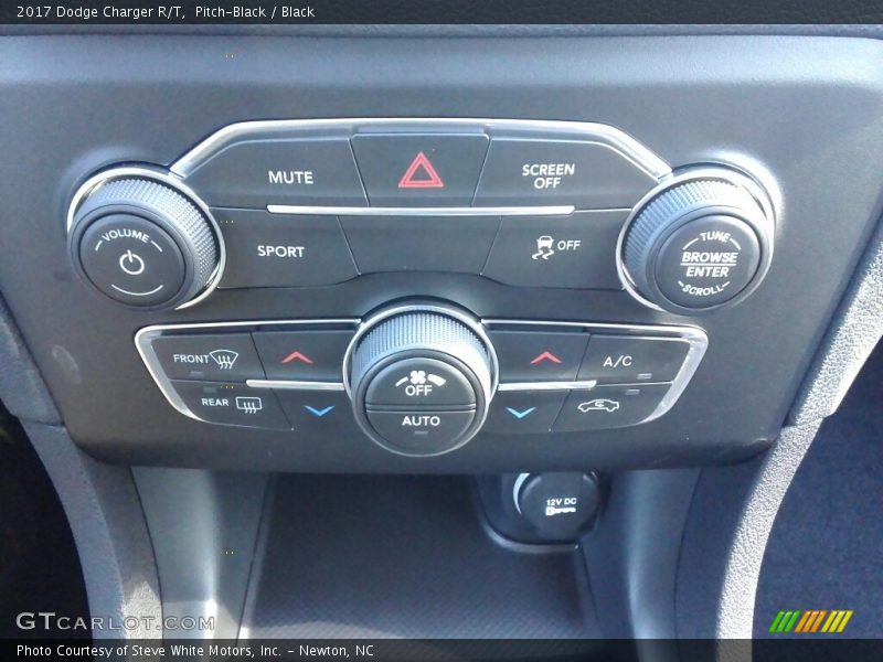 Pitch-Black / Black 2017 Dodge Charger R/T