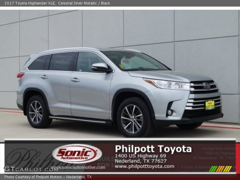 Celestial Silver Metallic / Black 2017 Toyota Highlander XLE