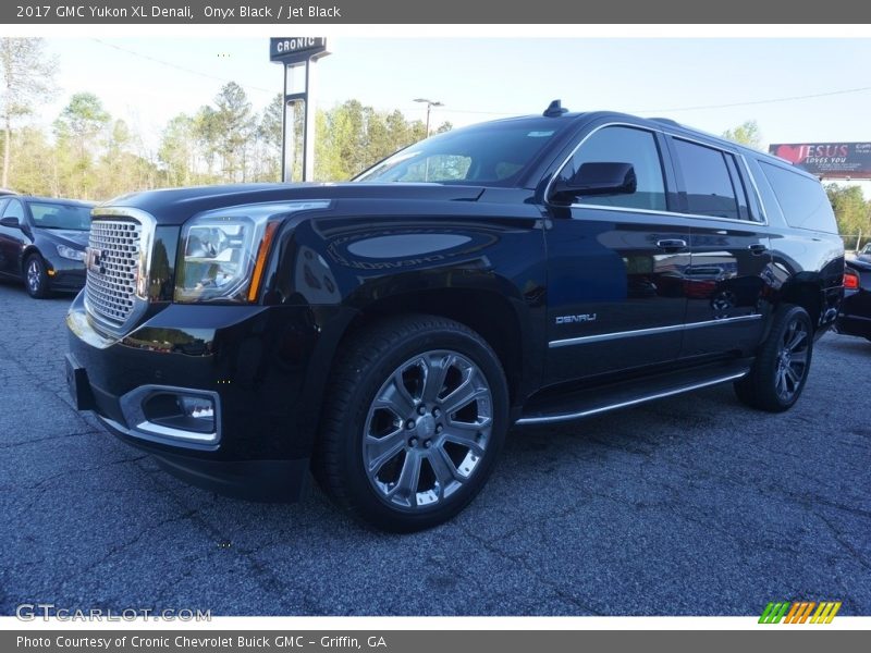 Onyx Black / Jet Black 2017 GMC Yukon XL Denali