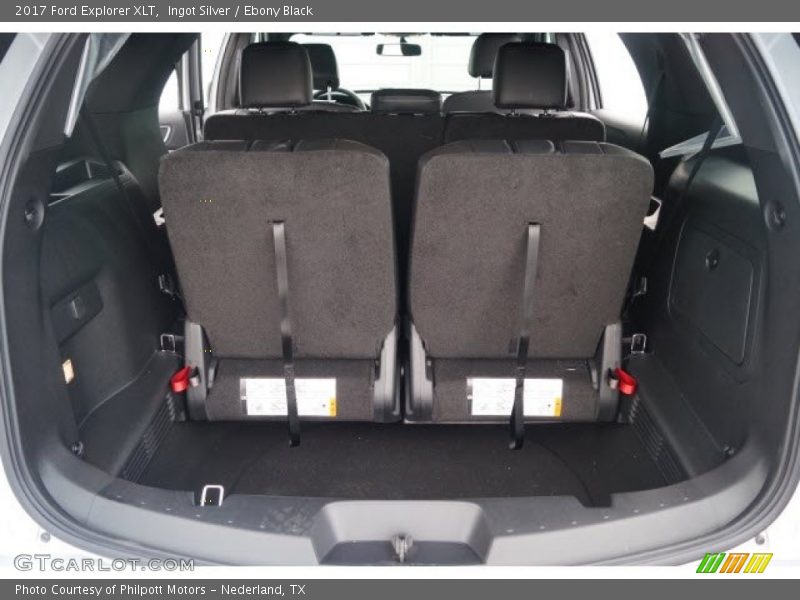 Ingot Silver / Ebony Black 2017 Ford Explorer XLT