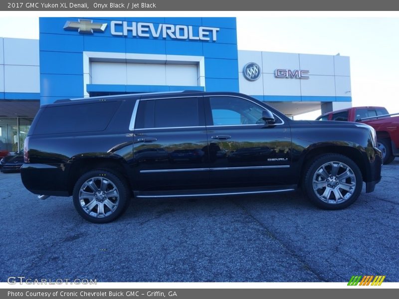 Onyx Black / Jet Black 2017 GMC Yukon XL Denali