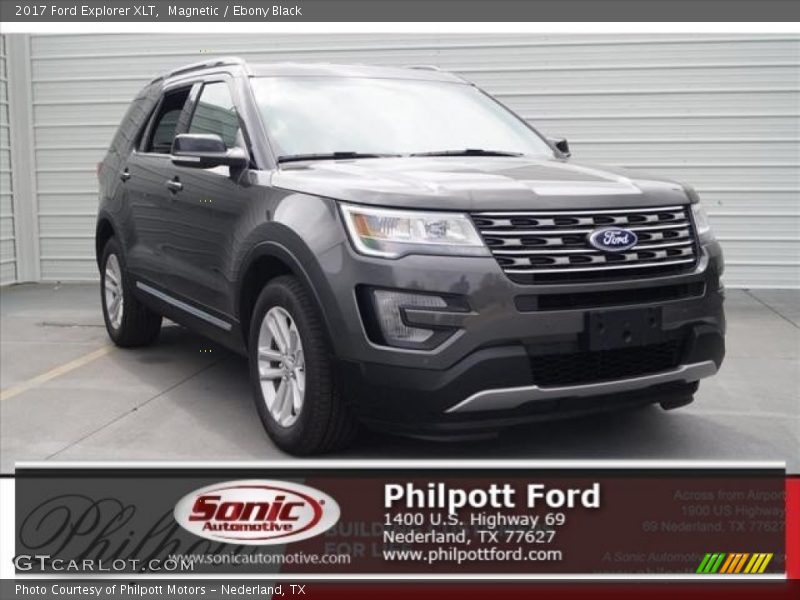 Magnetic / Ebony Black 2017 Ford Explorer XLT